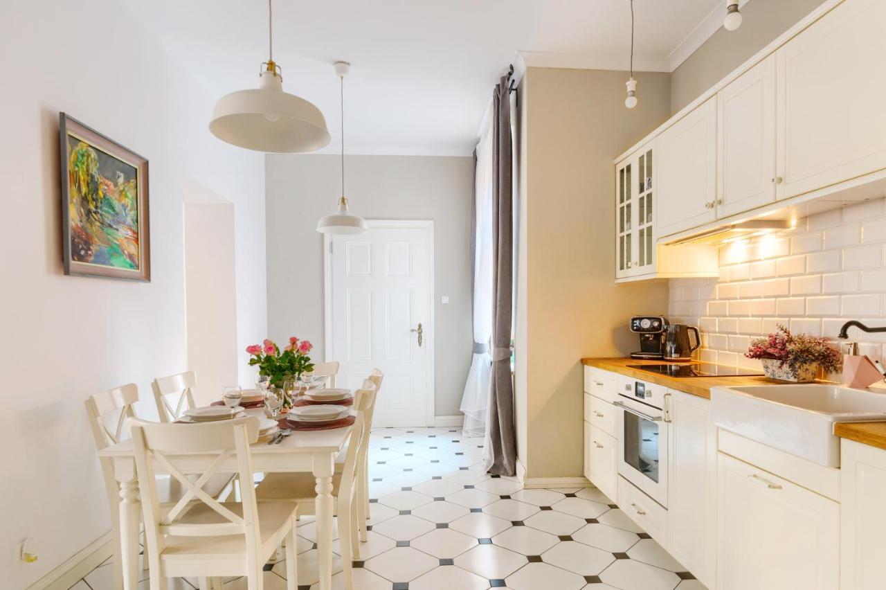 Apartament Nowe Miasto - Przy Parku Roz Gorzów Wielkopolski Eksteriør bilde